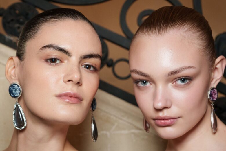 In cerca di un hair look diverso per Natale? Ecco le migliori idee da replicare