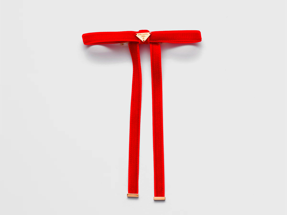 fiocchetto-velluto-prada