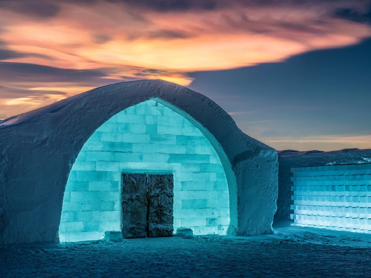 ice hotel