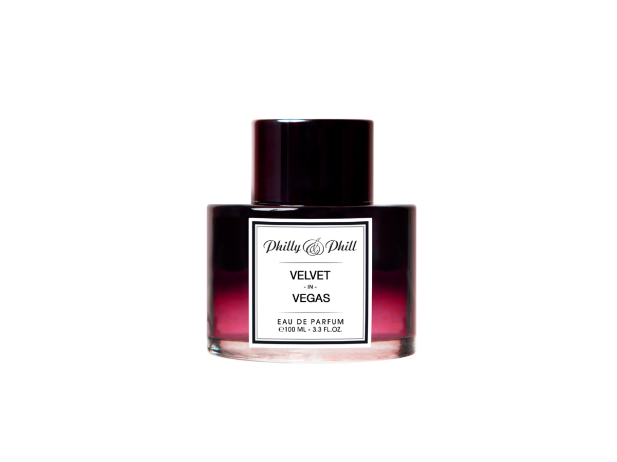 Profumi con note di iris: le fragranze più talcate e sensuali