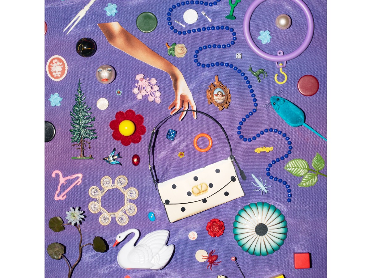 ok AnnieCollinge_Valentino_DeVain_detail_1x1_RTP