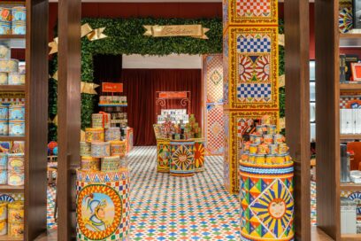 ok DG_5th_Ave_NY_Holiday_25_04