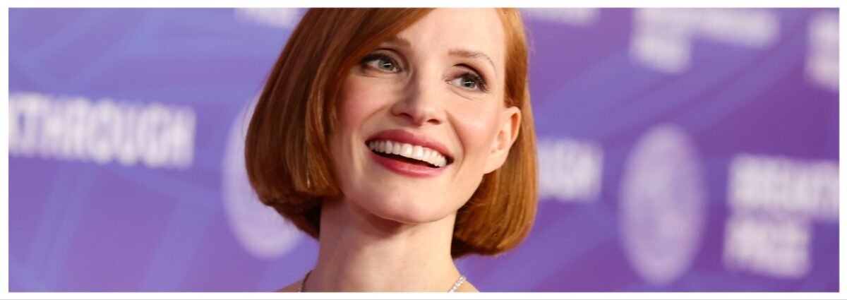 bob-corto-liscio-linea-pulita-jessica-chastain tendenza capelli primavera estate 2026 cover desktop